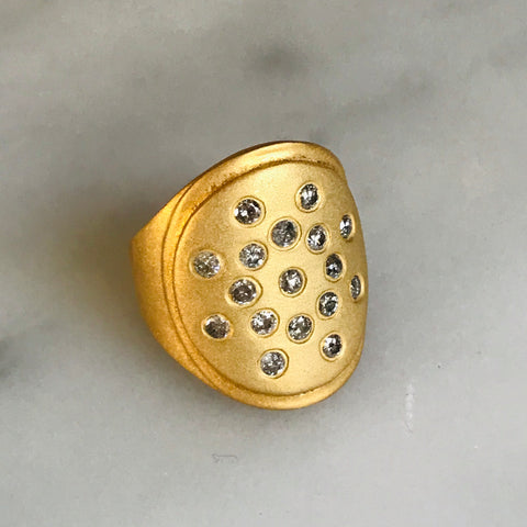 18k gold vermeil champagne diamond ring. size 6