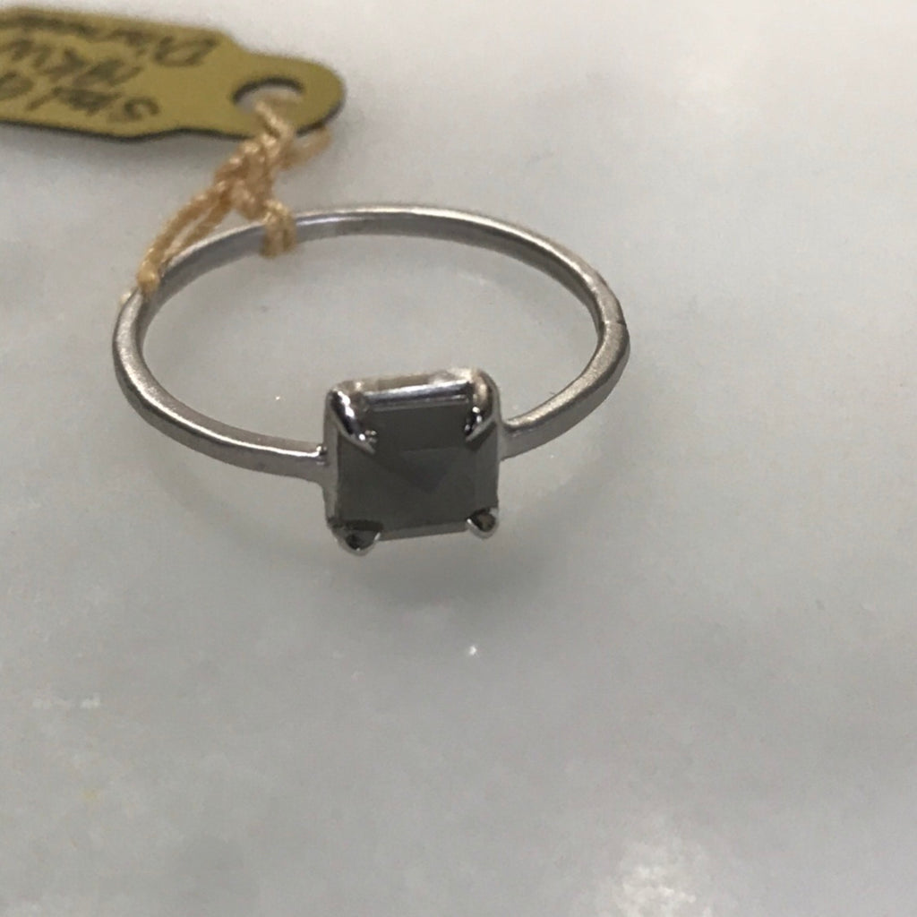 grey diamond set in 18k white gold