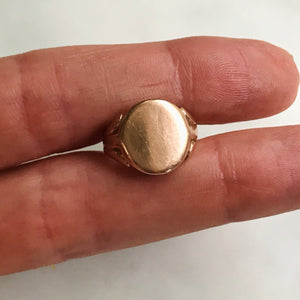 9k antique rose gold signet ring