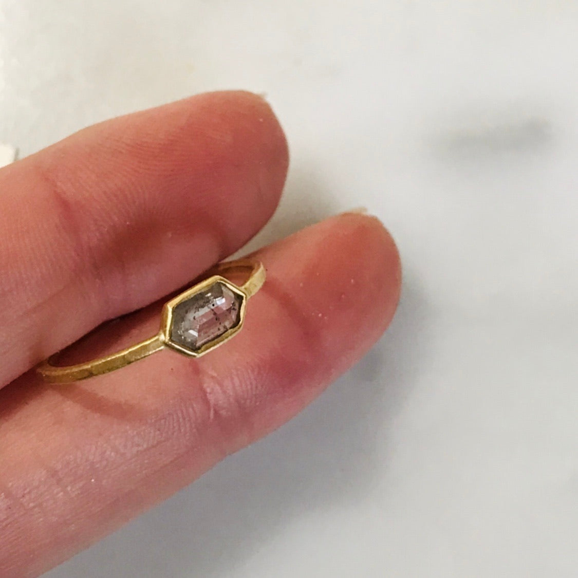 salt + pepper rose cut diamond ring in 18k gold