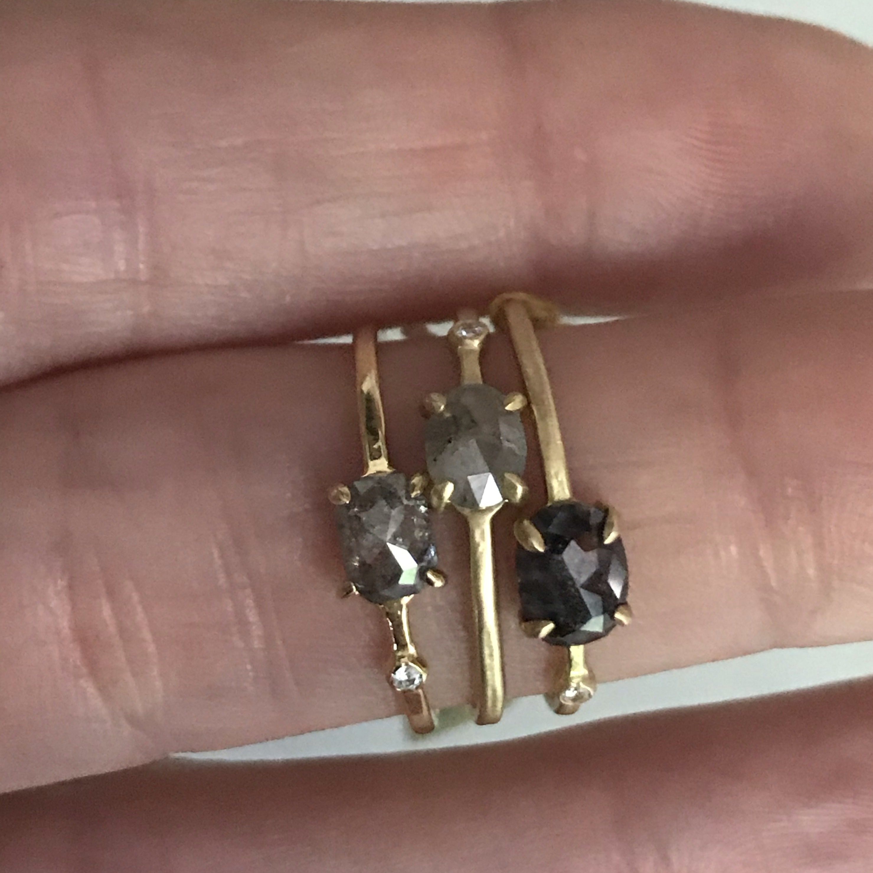 salt + pepper diamond wink ring in 14k gold
