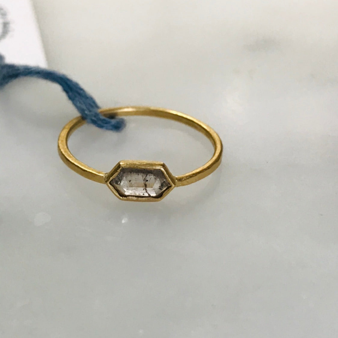 salt + pepper rose cut diamond ring in 18k gold