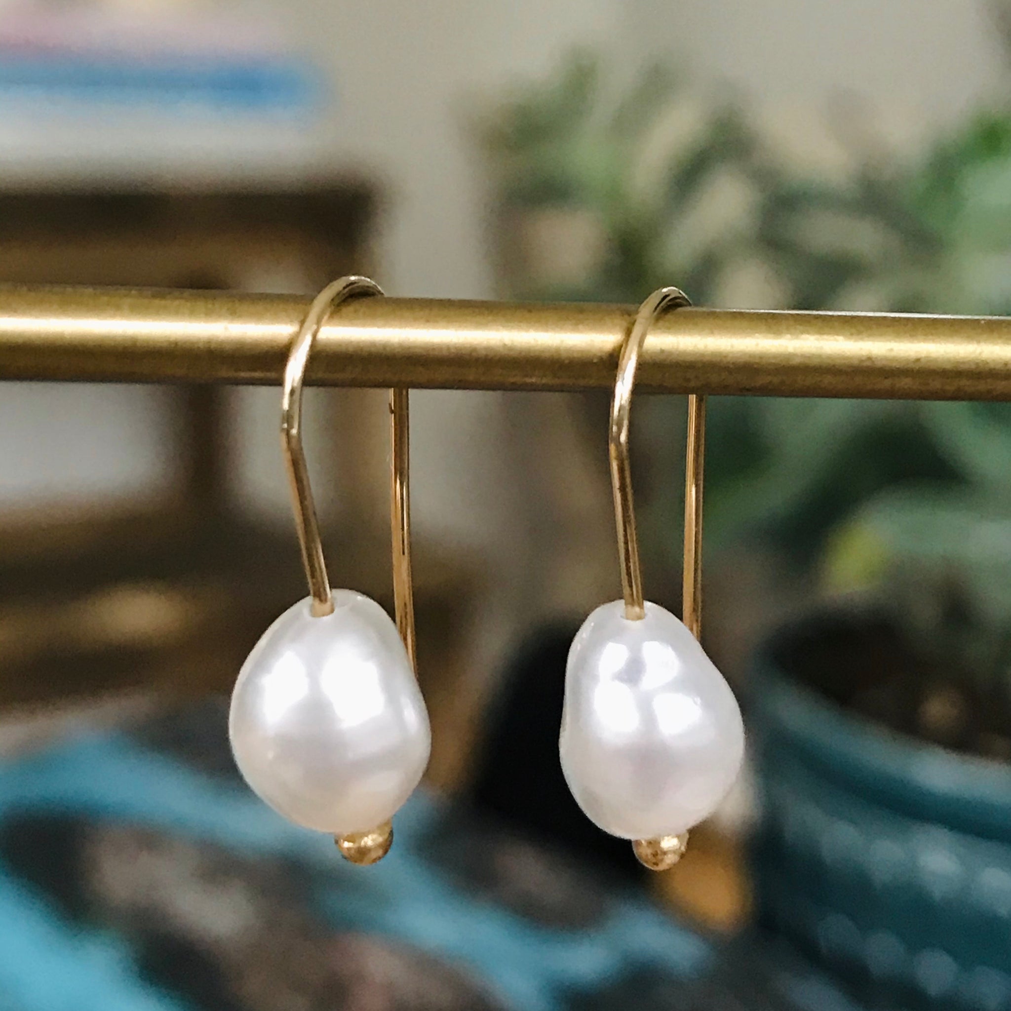 south sea keshi pearl 14k shepherds earrings