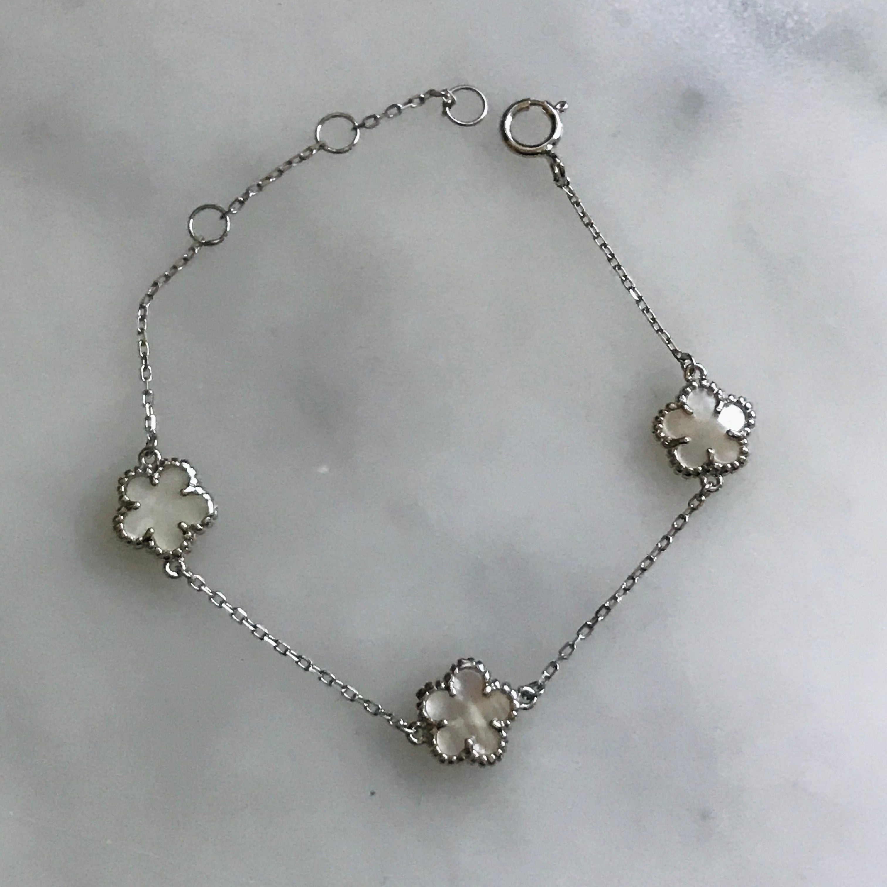 triple flower bracelet with adjustable clasp