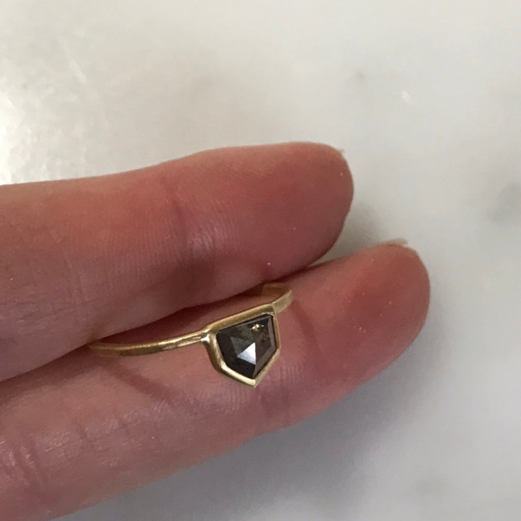 salt + pepper diamond ring set in 18k gold