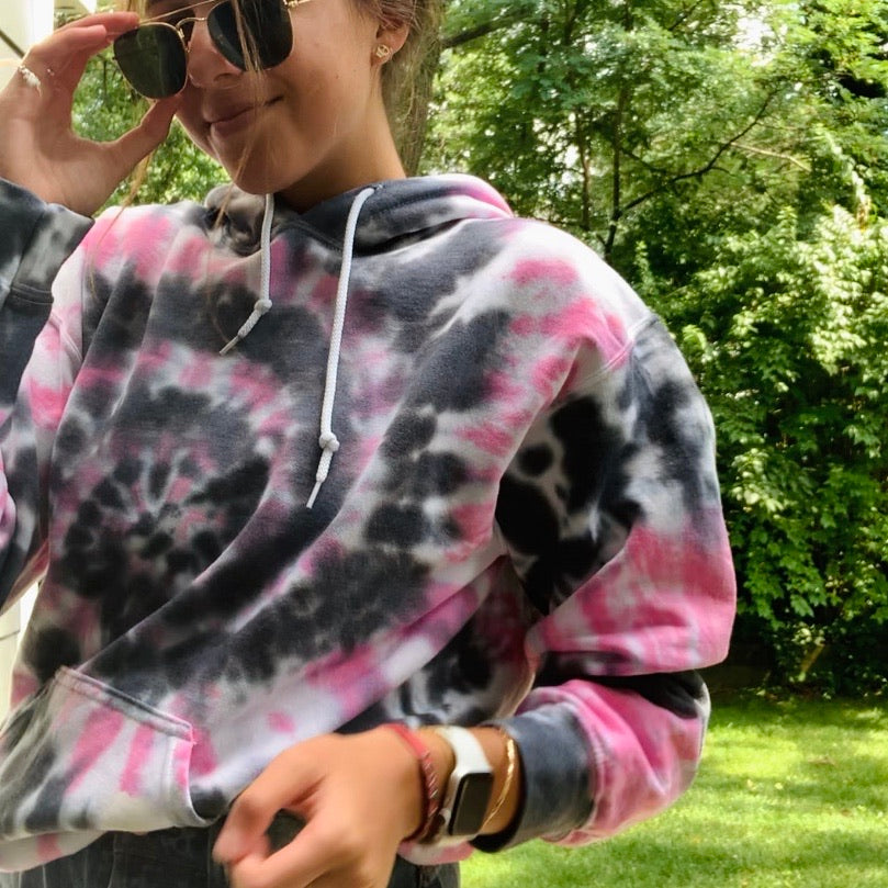 tie dye hoodie