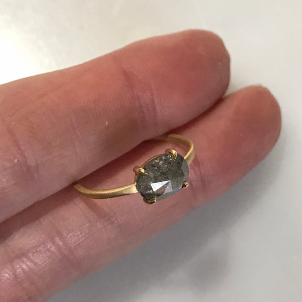 salt + pepper diamond ring set in 18k gold